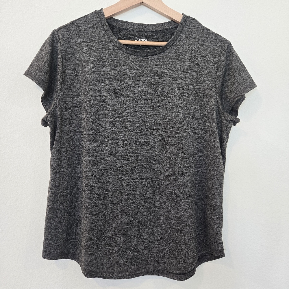 Quince Women’s Flowknit Breeze Tee charcoal color size Medium - Picture 3 of 9